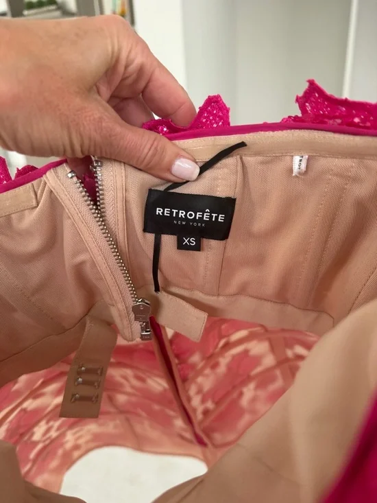 Retrofete Alira Lace Dress - Picture 6 of 6